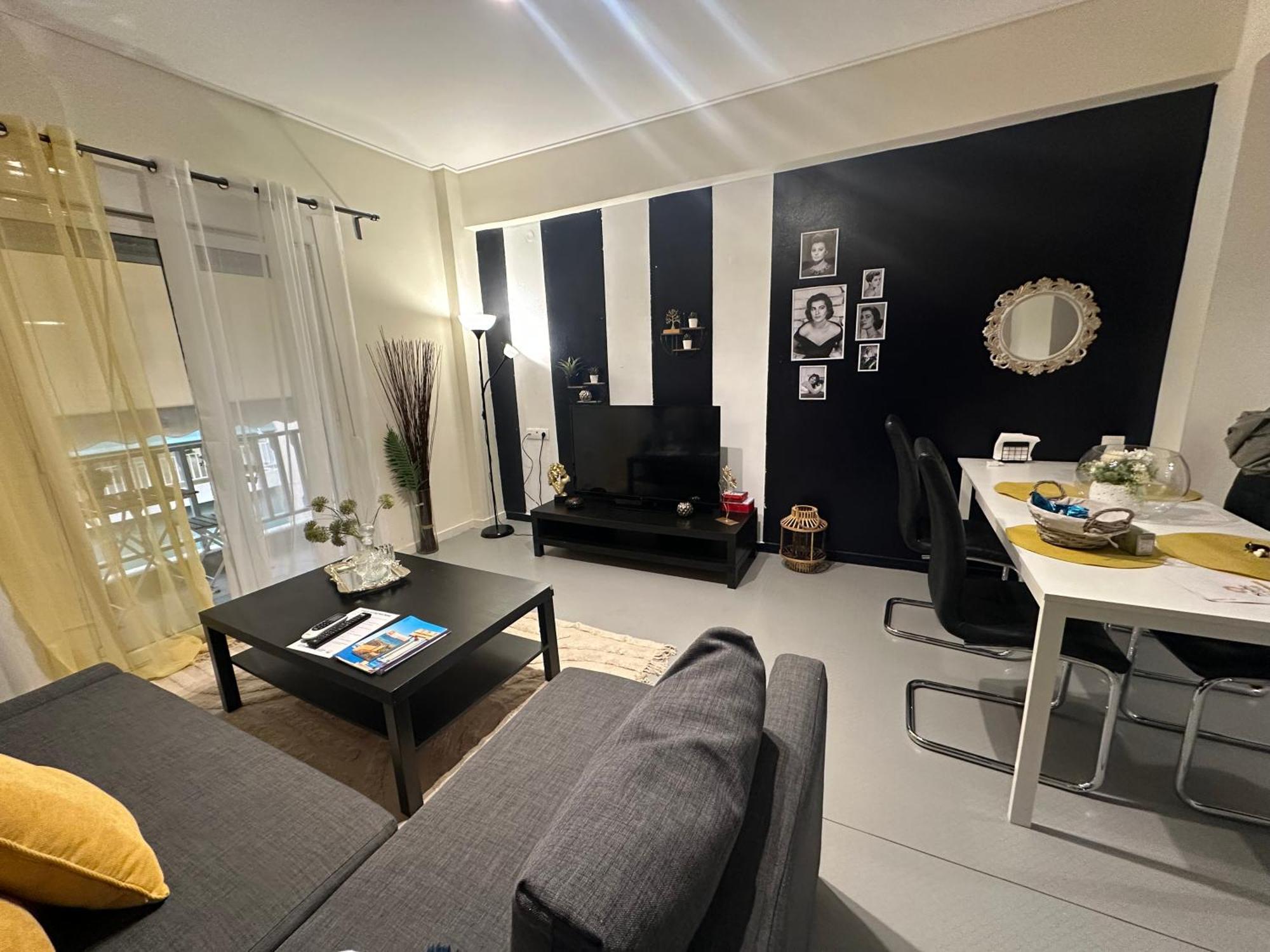 Ferienwohnung Koukaki Urban Retreat, Steps From The Acropolis Athen Exterior foto